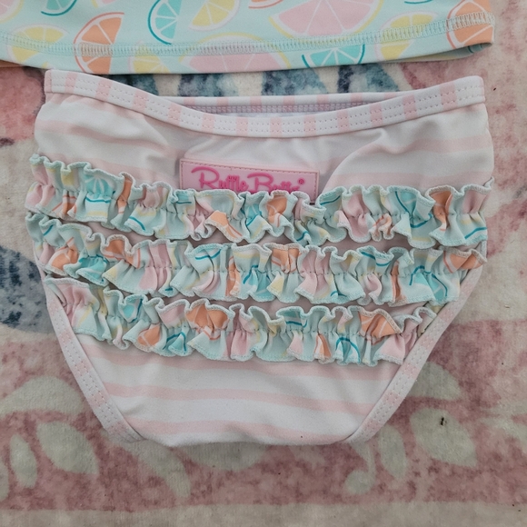 💥3/$24 Ruffle Butts Citrus Fruit Print Rashguard Swim Set - Picture 4 of 5